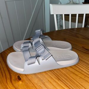 Chaco Women's Chillos Slide Sandal, Light Grey Sz W 10